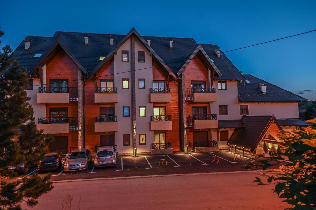 Mb Apartman Tara カルゲスケ・バレ エクステリア 写真