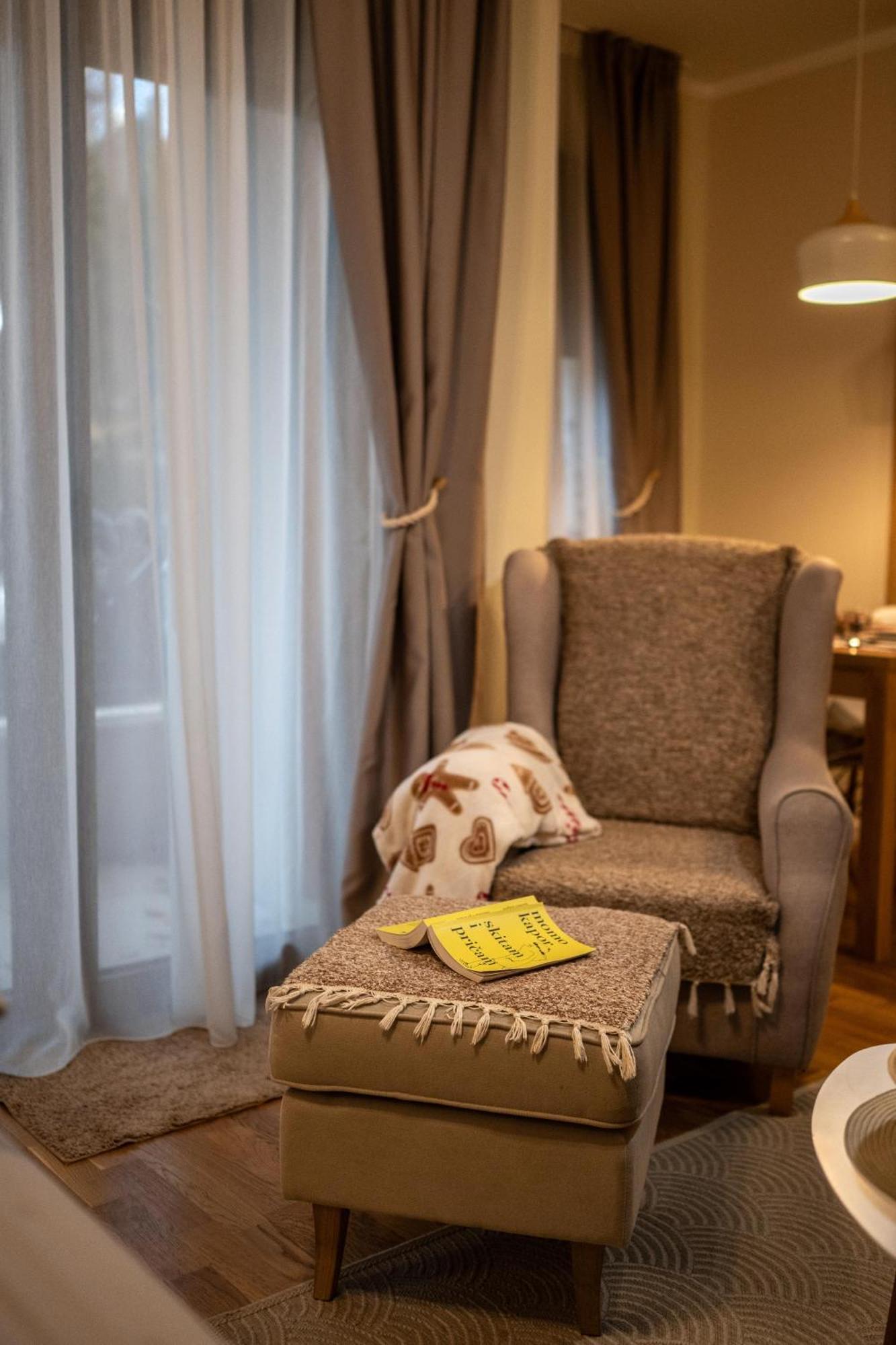 Mb Apartman Tara カルゲスケ・バレ エクステリア 写真
